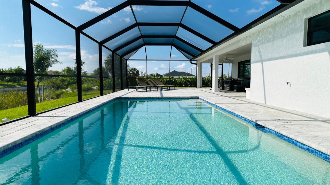 The Salt Life Get Away - Cape Coral, Florida Villa Bagian luar foto