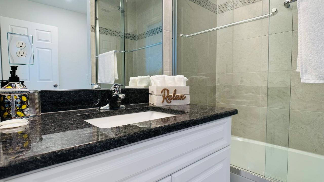 The Salt Life Get Away - Cape Coral, Florida Villa Bagian luar foto