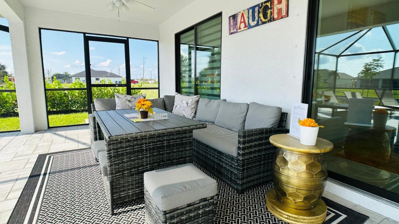 The Salt Life Get Away - Cape Coral, Florida Villa Bagian luar foto