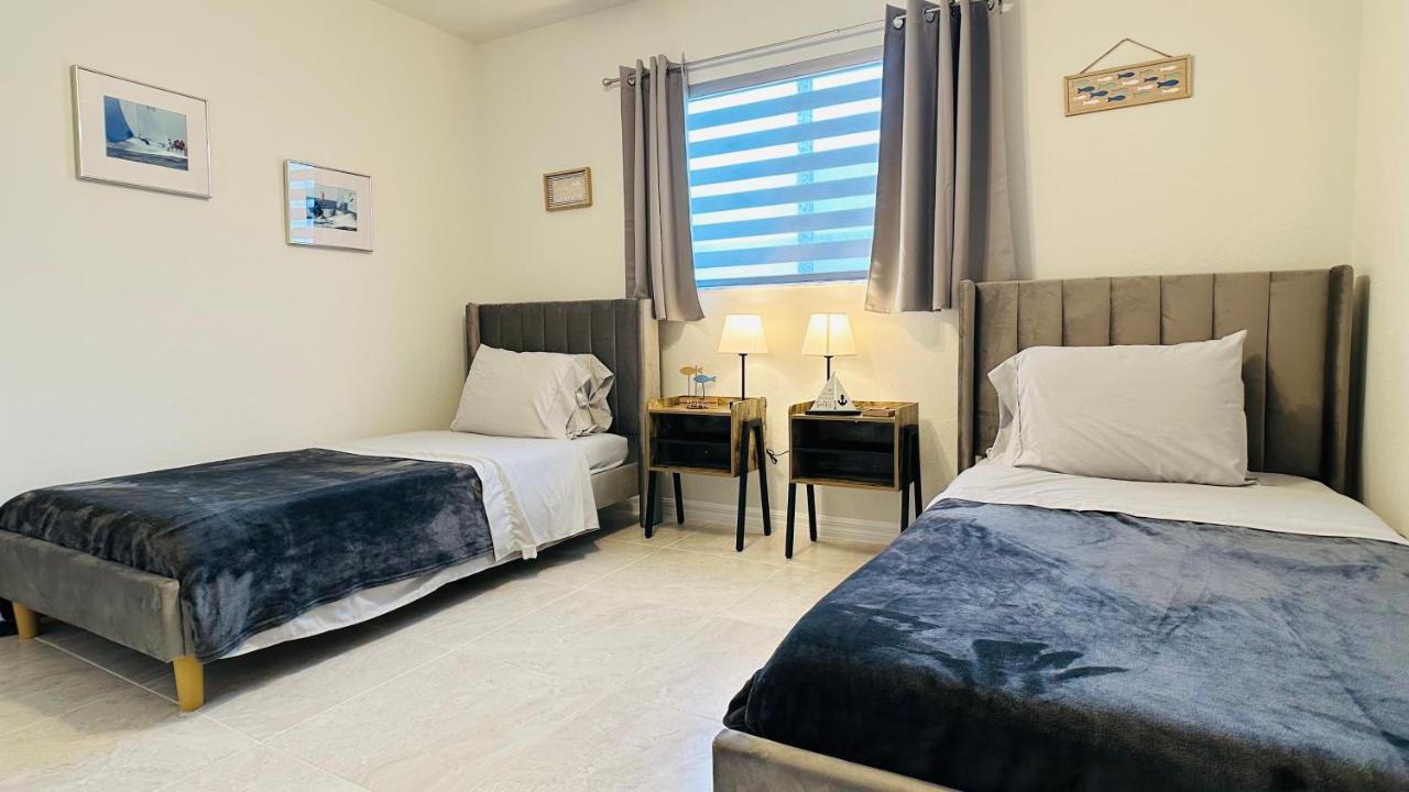 The Salt Life Get Away - Cape Coral, Florida Villa Bagian luar foto