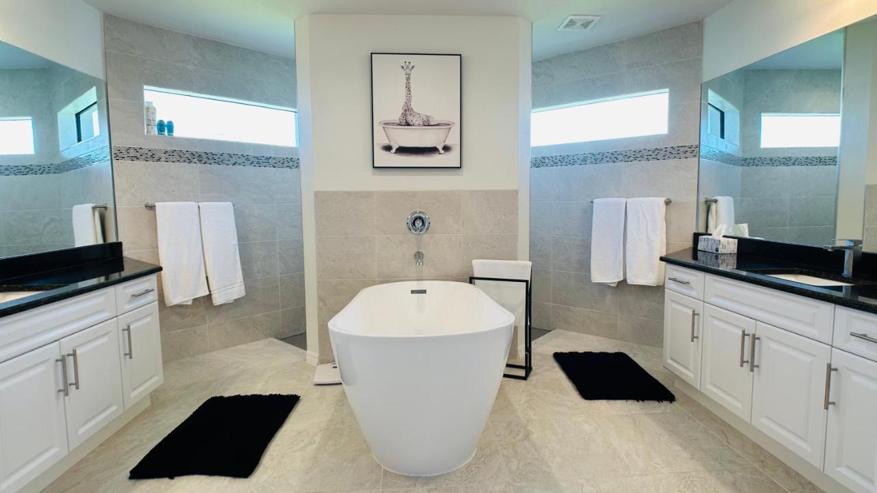 The Salt Life Get Away - Cape Coral, Florida Villa Bagian luar foto